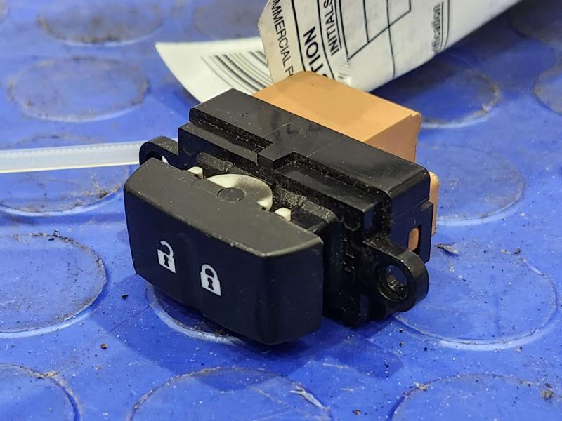 2014 Chevrolet Spark Door Switch Front