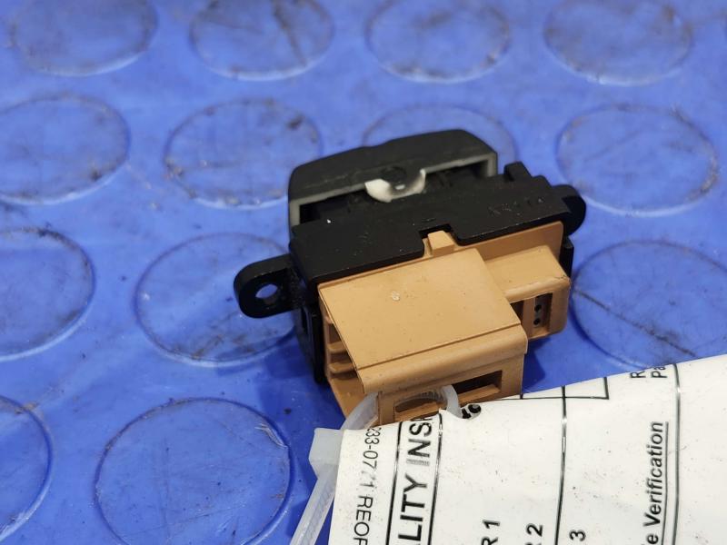 2014 Chevrolet Spark Door Switch Front