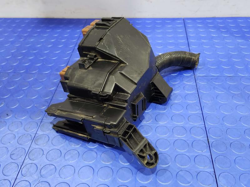 2015 Nissan Murano Engine Fuse Box