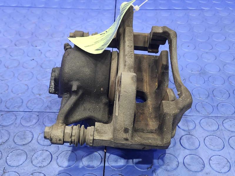 2015 Volkswagen Golf Caliper