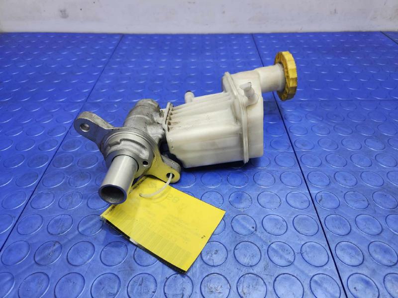 2018-2023 Jeep Compass Brake Master Cylinder Assembly Genuine OEM 68347156AE