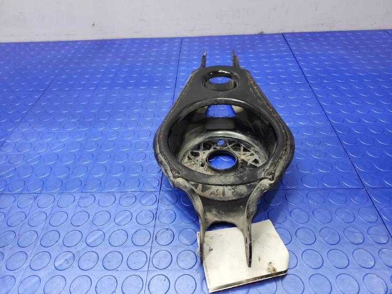 2021 Chrysler Voyager Lower Control Arm Rr
