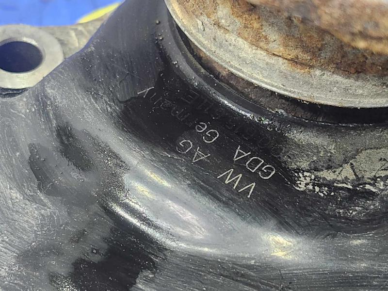 2013 Volkswagen Jetta Rear Knuckle/Stub Axle