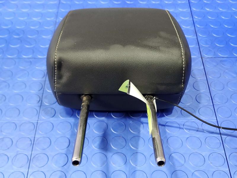 2016 Ford Focus Headrest