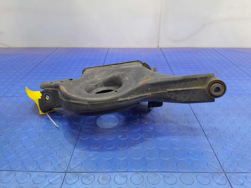 2018 Nissan Altima Rear Lower Control Arm Right Passenger Side OEM 551B03TA0C,RH