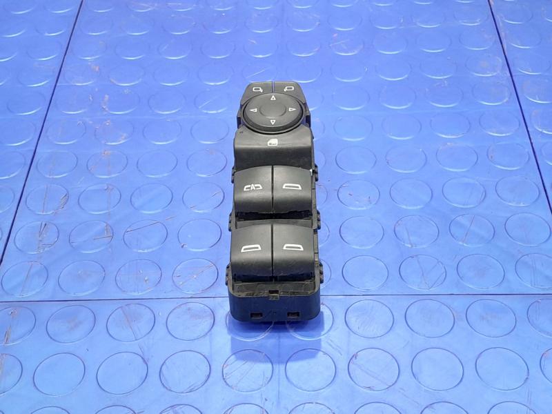 2018 Chevrolet Malibu Door Switch Front