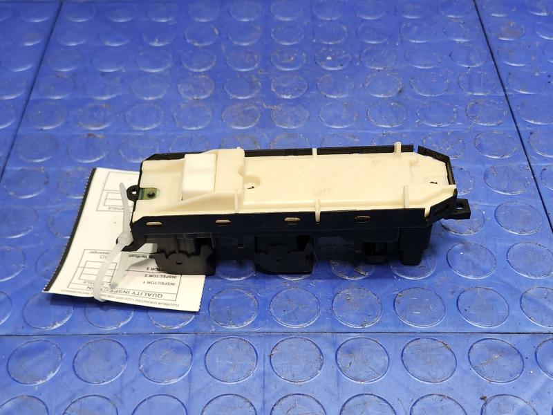 2013 Toyota Prius Door Switch Front