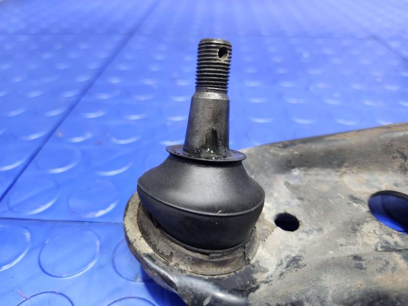 2015 Toyota Prius Lower Control Arm Front