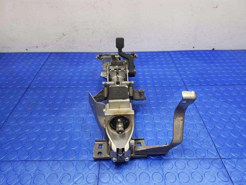 2013 Infiniti FX35 Steering Column