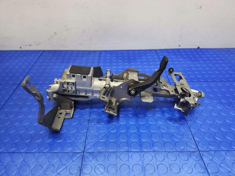 2013 Infiniti FX35 Steering Column