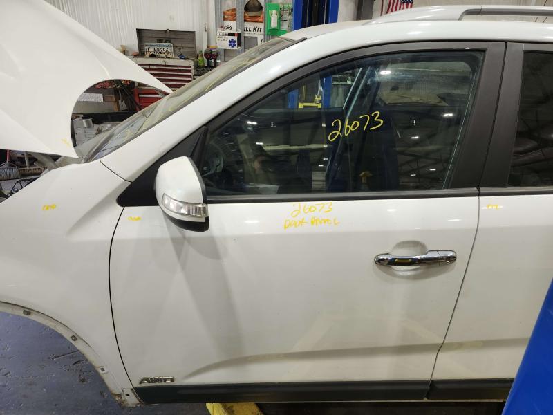 2011 Kia Sorento Front Door