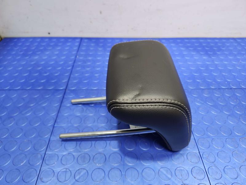 2014 Ford Focus Headrest