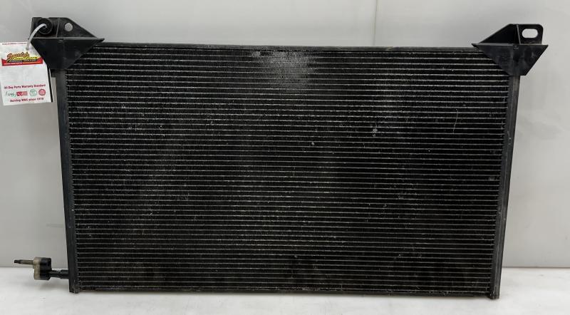 2002 GMC Sierra 1500 Condenser