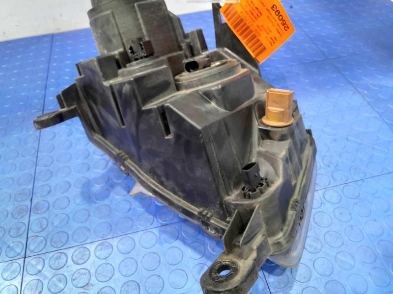 2014 Jeep Grand Cherokee Headlamp Assembly
