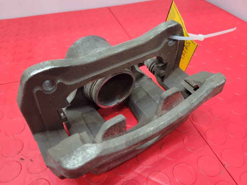 2020 Kia Stinger Caliper
