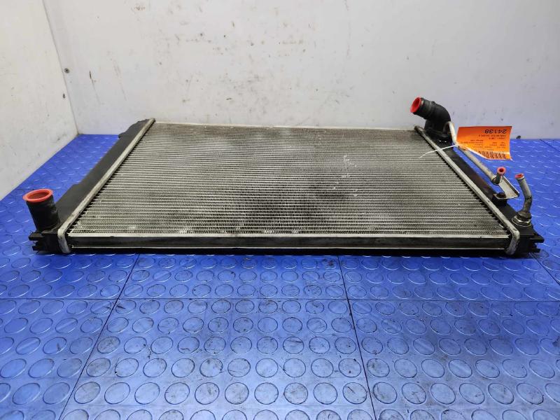 2005 Toyota Sienna Radiator