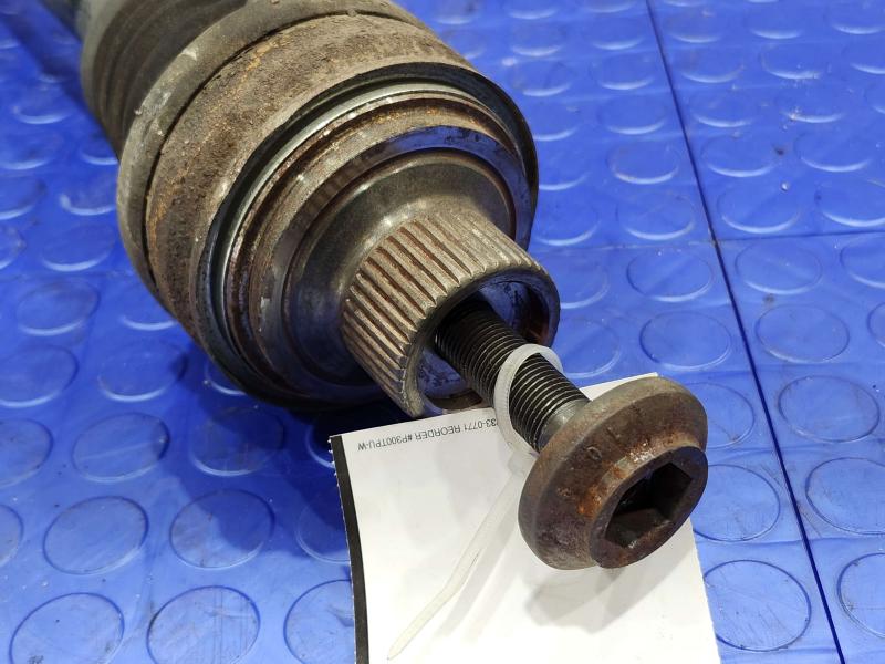 2018 Audi Q7 Axle Shaft