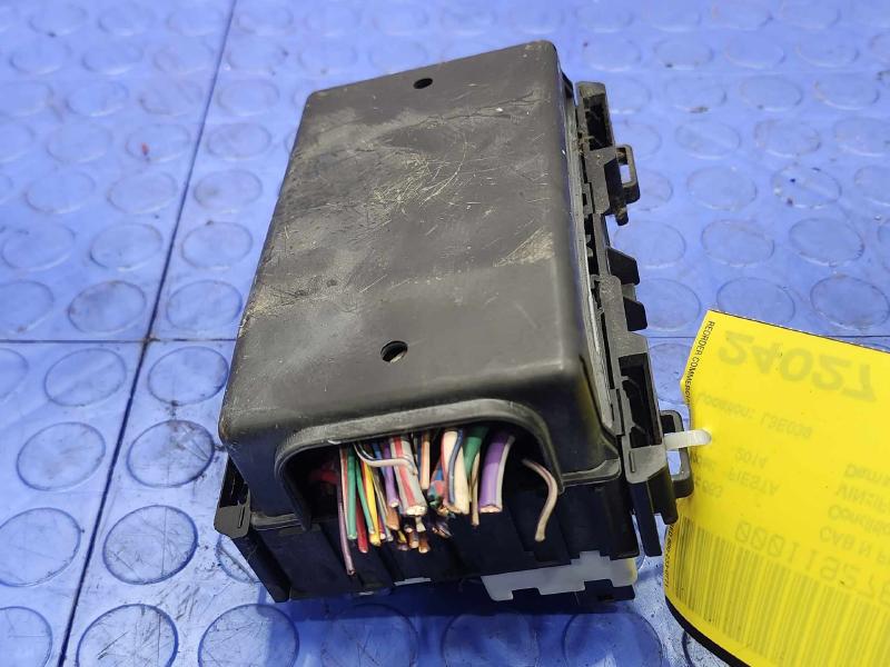 2014-2019 Ford Fiesta Cabin Fuse Box Relay Junction Block Genuine OEM