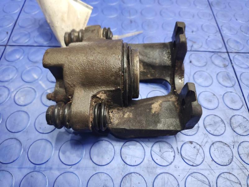 2002 Ford F-150 Caliper