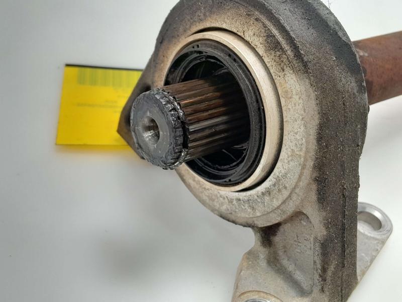 2016 Honda HR-V Axle Shaft