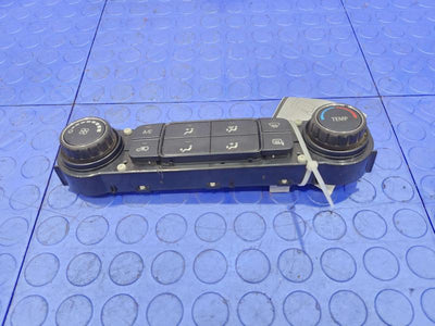 2017 Chevrolet Silverado 2500 Heater A/C Control