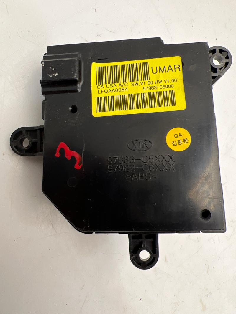 2017 Kia Sorento Heater A/C Control