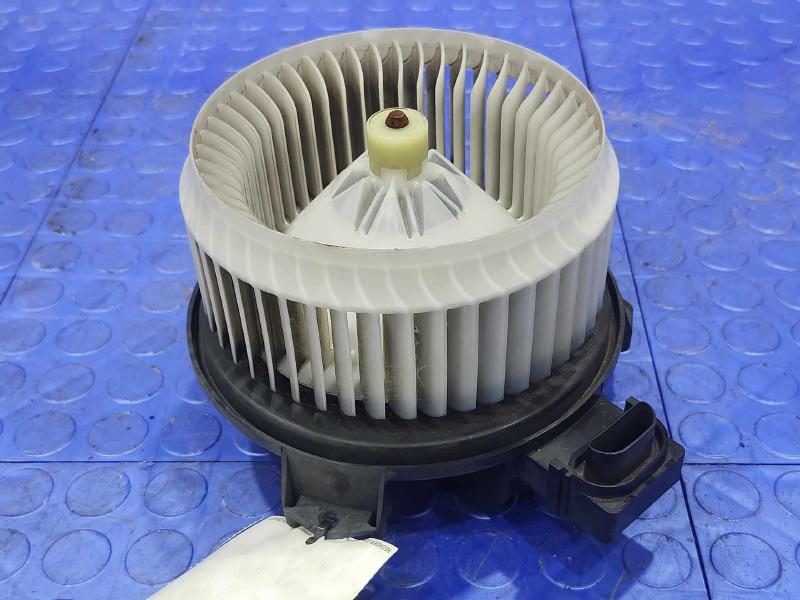 2016 Toyota Corolla Blower Motor
