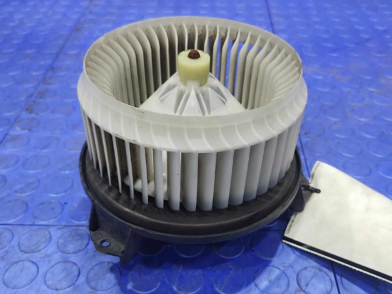 2016 Toyota Corolla Blower Motor