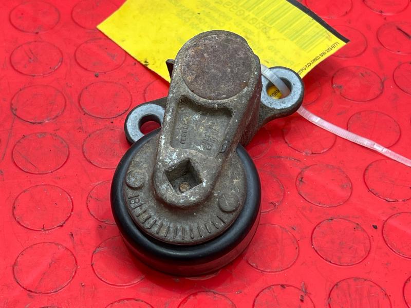 2008 Chevrolet Suburban Engine Belt Tensioner
