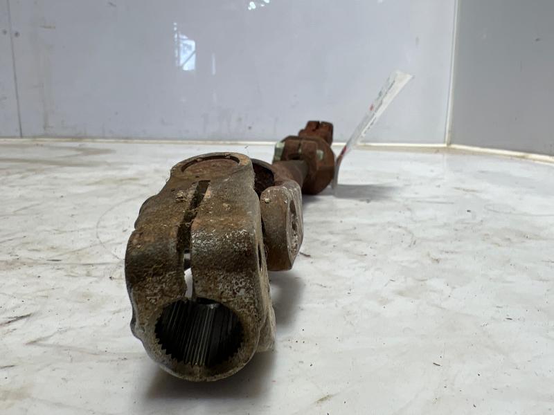 2012 - 2014 Toyota Yaris Hatchback Steering Shaft w/ Universal Joint  OEM 4526052261 4520952050