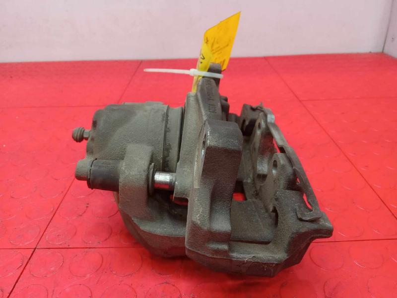 2013 Ford Fusion Caliper