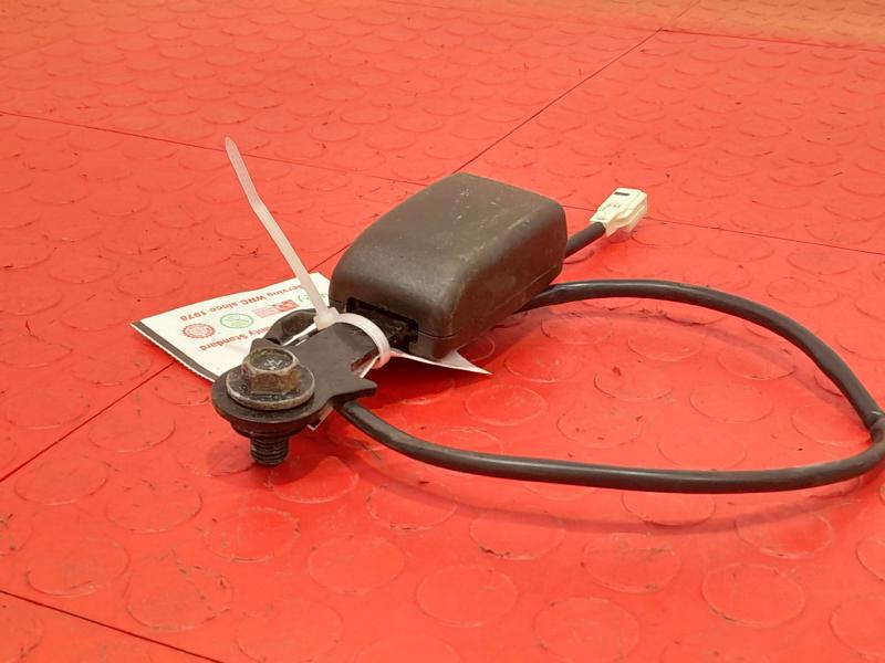 2006 Nissan Pathfinder Front Seat Belt
