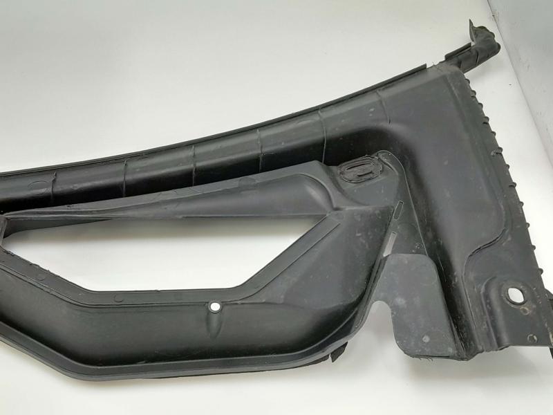 2012-2016 Tesla Model S Front Windshield Cowl Trim Screen Panel 1008976-00-E OEM
