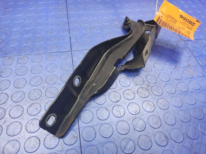 2018 Jeep Compass Hood Hinge