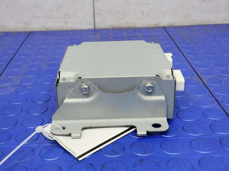 2017-2020 Nissan Titan Inverter DC to AC Control Module Genuine OEM 283D09FG0A