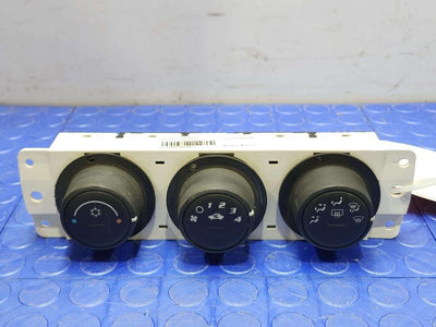 2006-2010 Pontiac Solstice Manual Temperature Climate Control Panel OEM 15865389