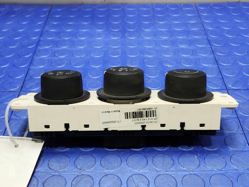 2006-2010 Pontiac Solstice Manual Temperature Climate Control Panel OEM 15865389