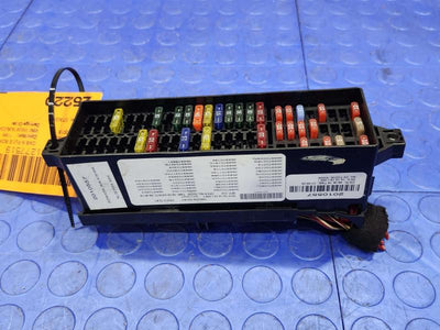 2018 Volkswagen Passat Cabin Fuse Box Relay Junction Block Genuine OEM