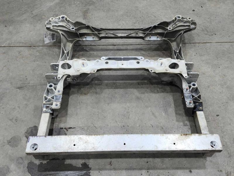 2010 Infiniti EX35 Crossmember/Cradle/Undercarria