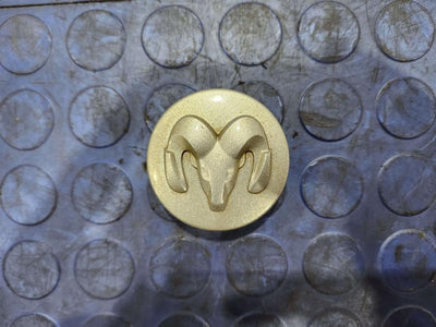 2007 Dodge Grand Caravan Center Cap