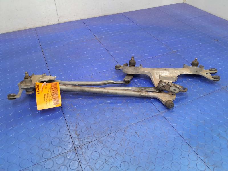 2010-2015 Toyota Prius Windshield Wiper Linkage Transmission OEM 8515047140