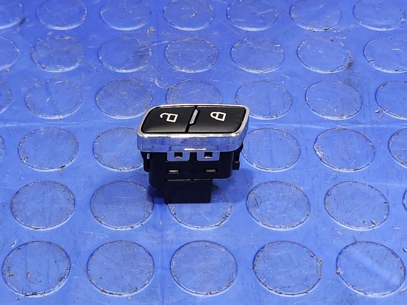 2020 Ford Mustang Door Switch Front