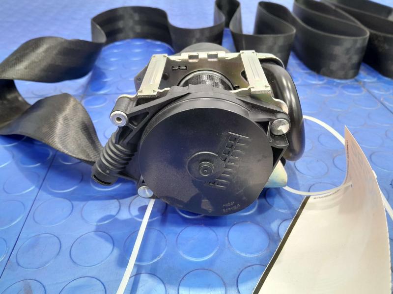 2018 Jaguar XE Front Seat Belt
