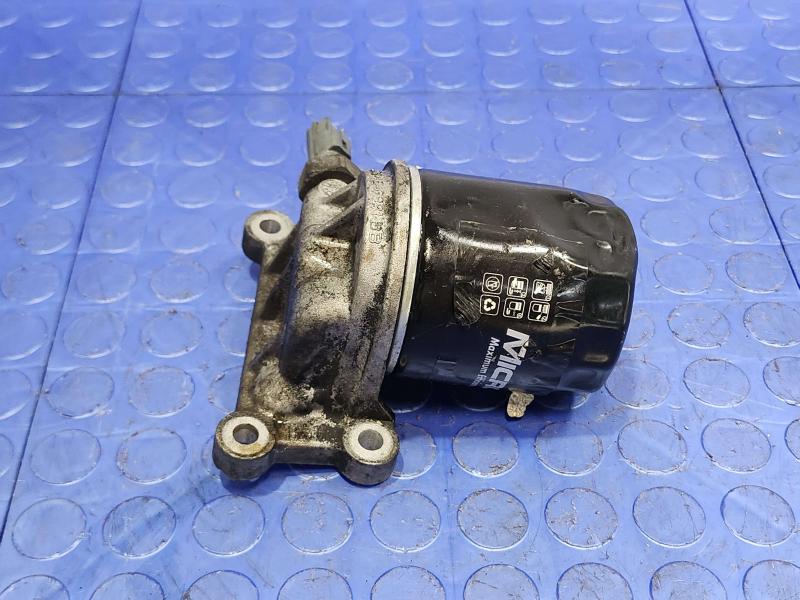 2013 Ford Fusion Oil Filter Housing
