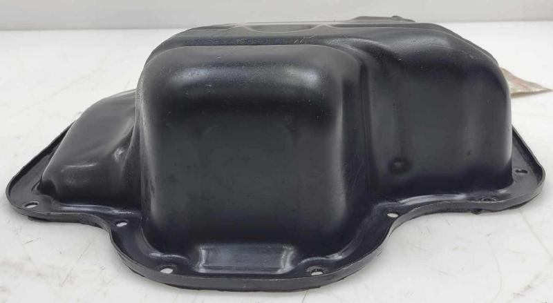 2005 Toyota RAV4 Oil Pan