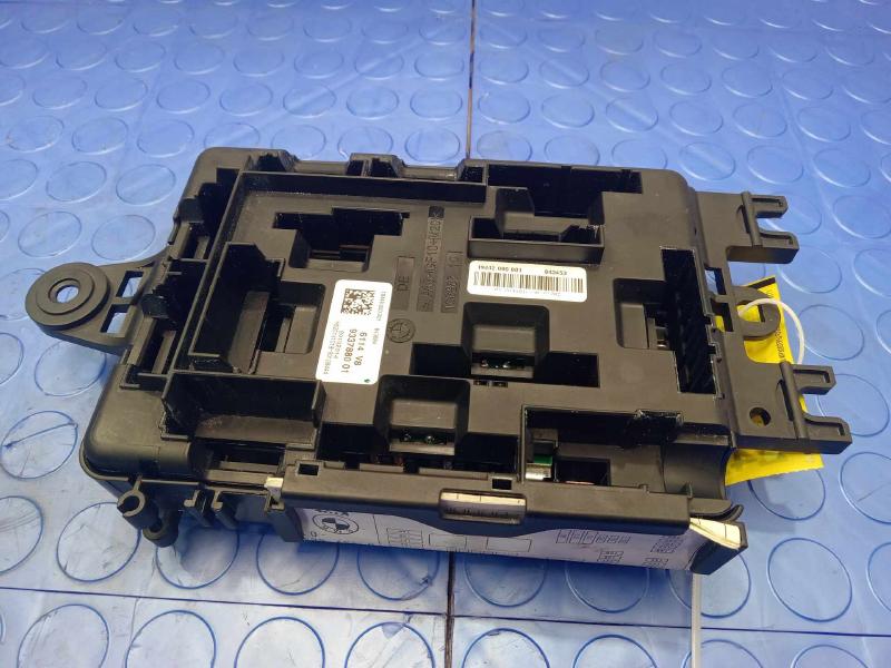 2015 BMW 428i Cabin Fuse Box