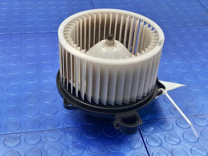 2017-2020 Hyundai Elantra Sedan Heater AC Blower Motor Assembly OEM 97113A4000