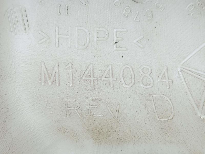 2015 Jeep Grand Cherokee Coolant Recovery Bottle