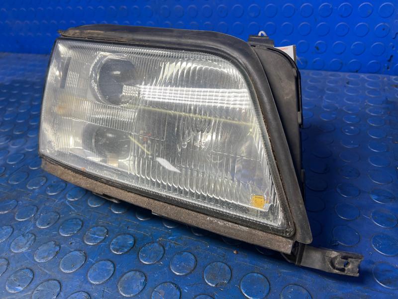 1997 Audi A6 Headlamp Assembly