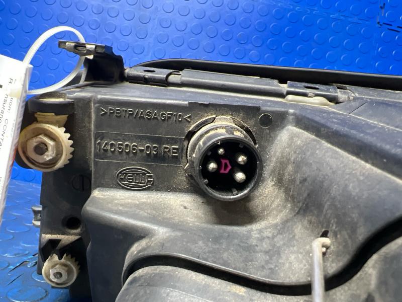 1997 Audi A6 Headlamp Assembly